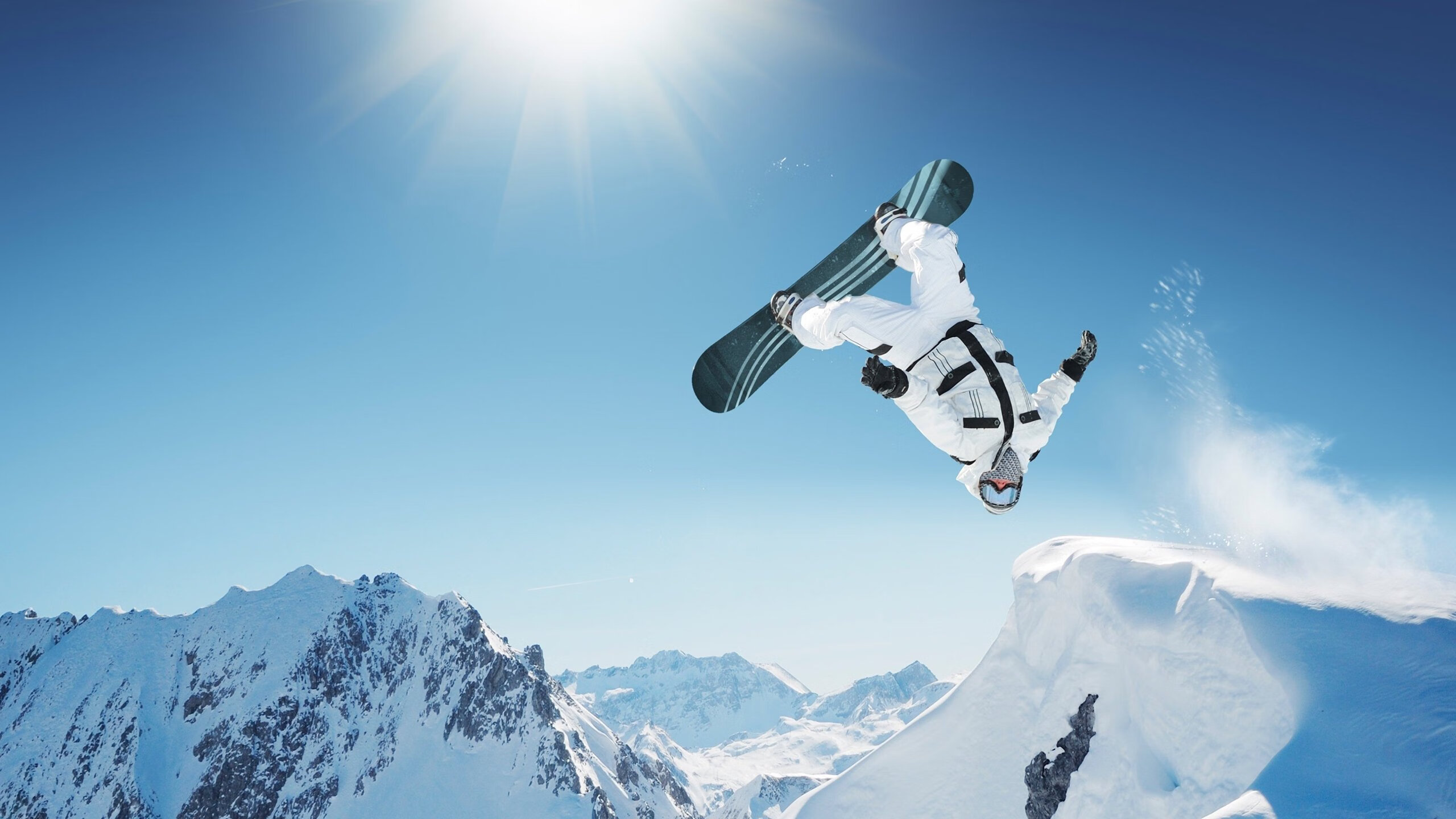 季后赛历史:库里在“决胜局”投中关键三分,帮助勇士逆转取胜!